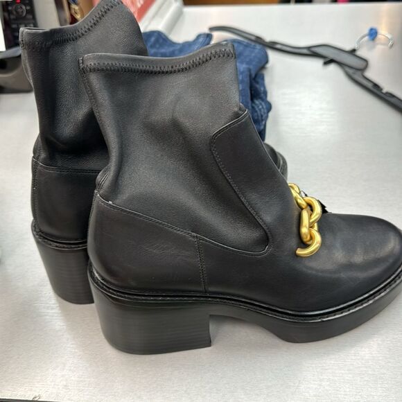 Coach Boota - Picture 7 of 7